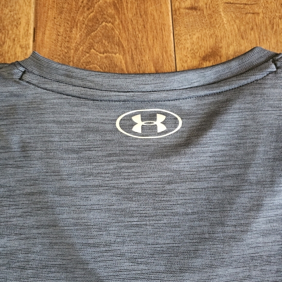 NWOT: Under Armour heatgear tee size L - Picture 9 of 13
